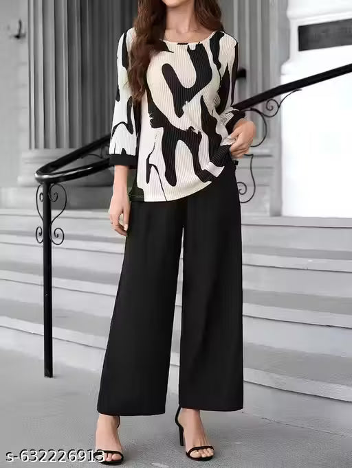 New Fashion Insta Women Top & Bottom Sets